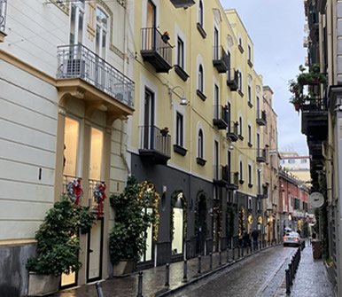 via Carlo Poerio Napoli